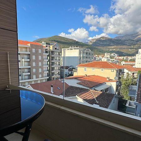 Apartments Lora Zmajeva, 7 Budva Bagian luar foto