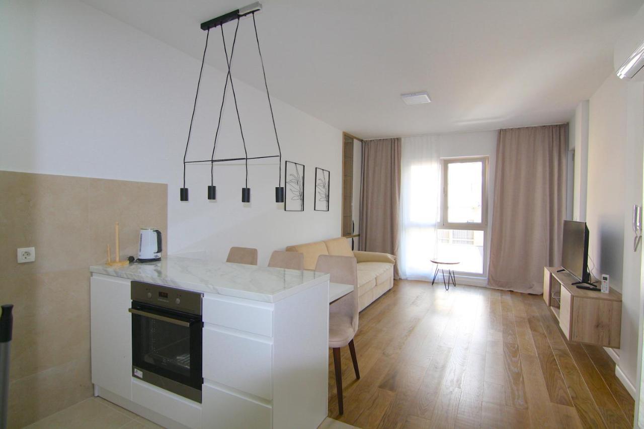 Apartments Lora Zmajeva, 7 Budva Bagian luar foto