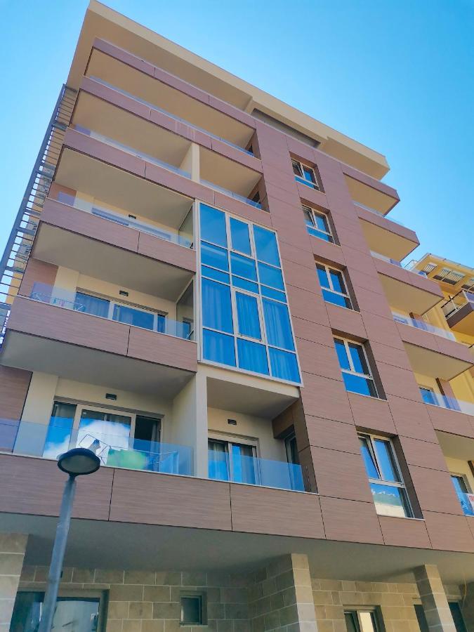 Apartments Lora Zmajeva, 7 Budva Bagian luar foto