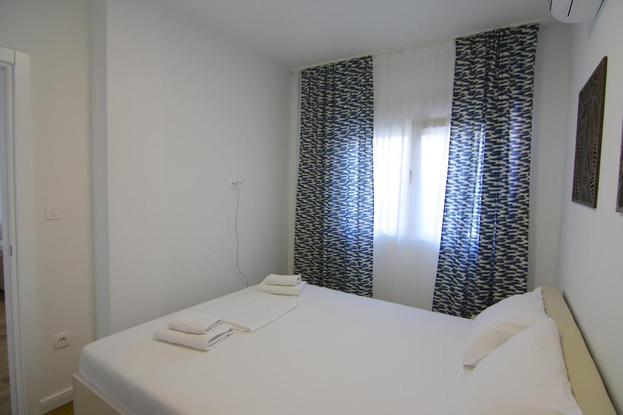 Apartments Lora Zmajeva, 7 Budva Bagian luar foto
