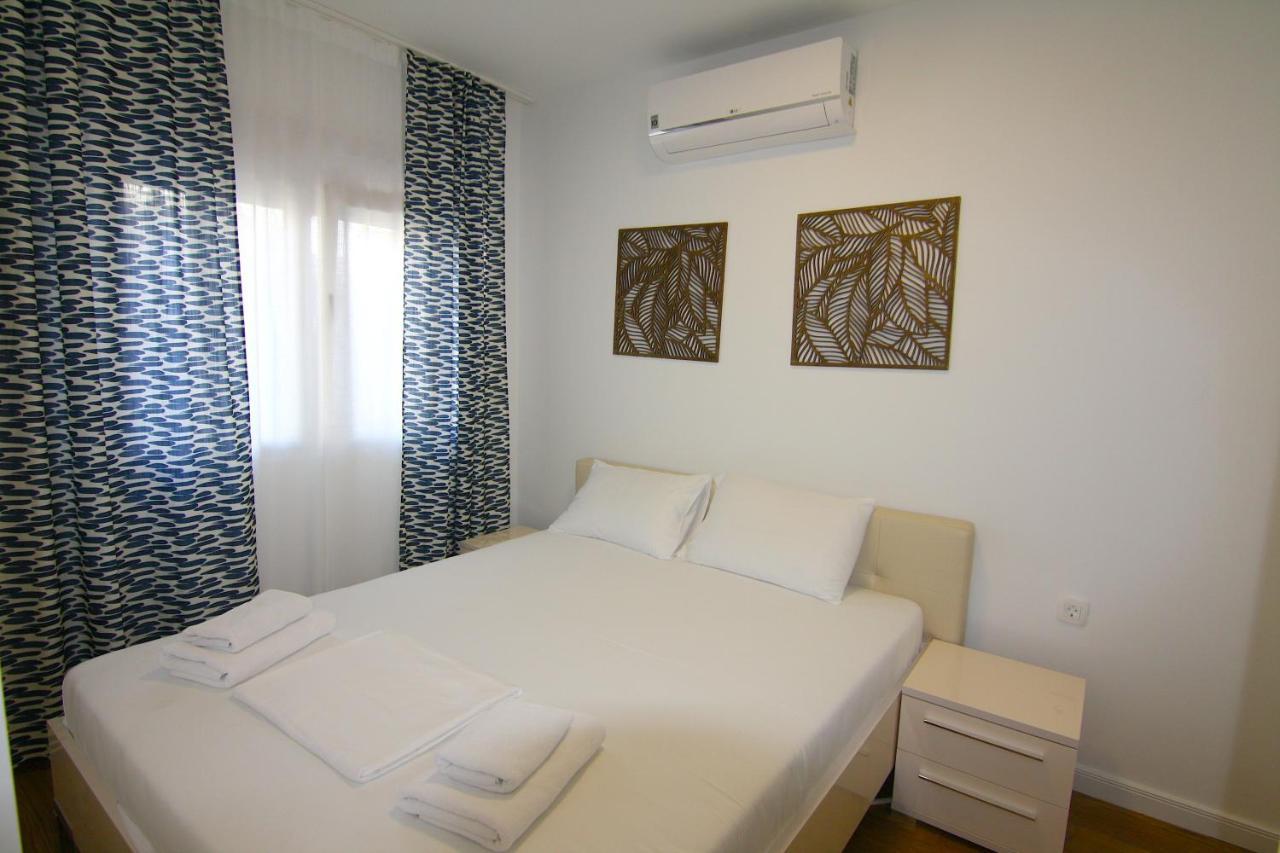 Apartments Lora Zmajeva, 7 Budva Bagian luar foto