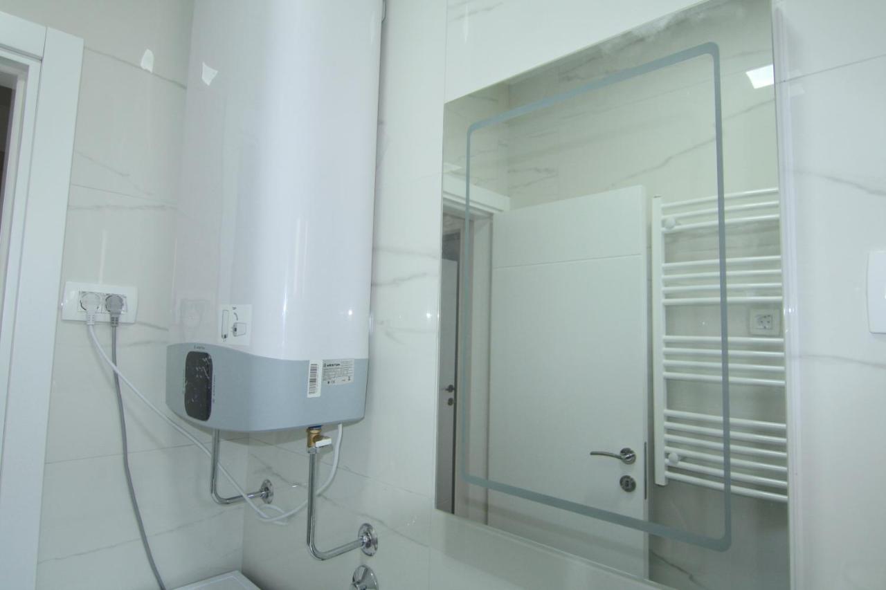 Apartments Lora Zmajeva, 7 Budva Bagian luar foto