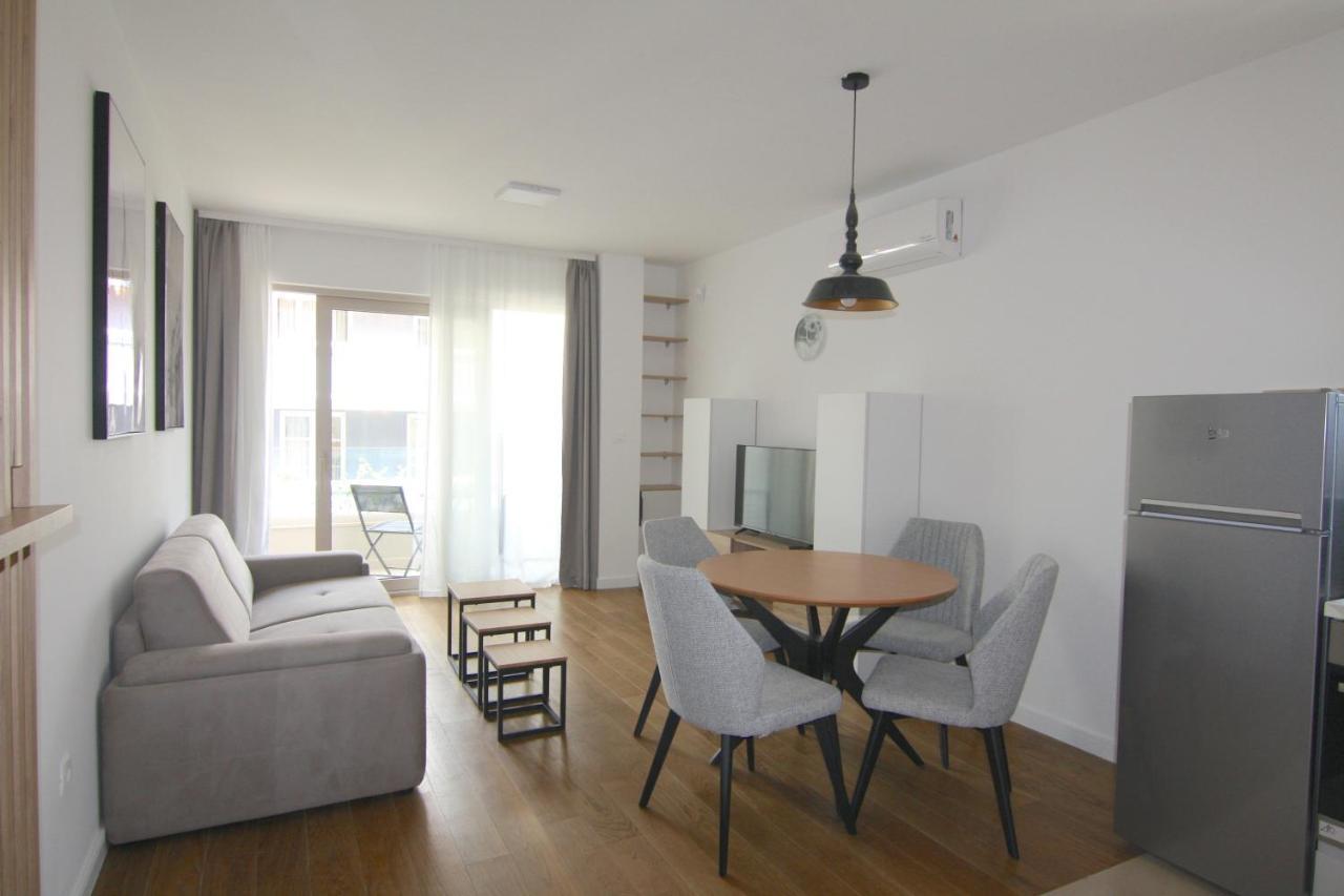 Apartments Lora Zmajeva, 7 Budva Bagian luar foto
