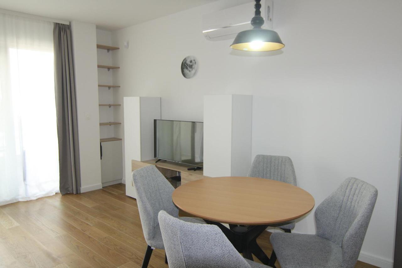 Apartments Lora Zmajeva, 7 Budva Bagian luar foto
